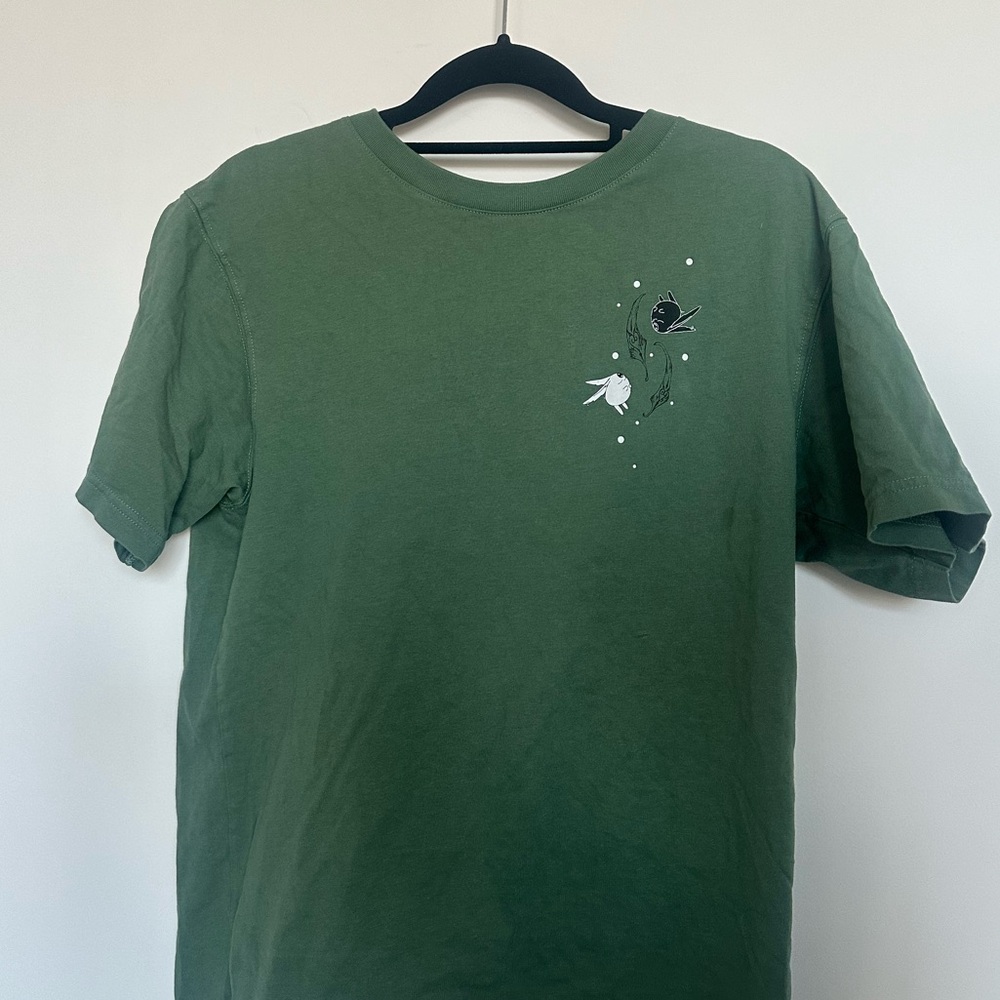Uniqlo Graphic T Tsubasa Chronicles Green Medium